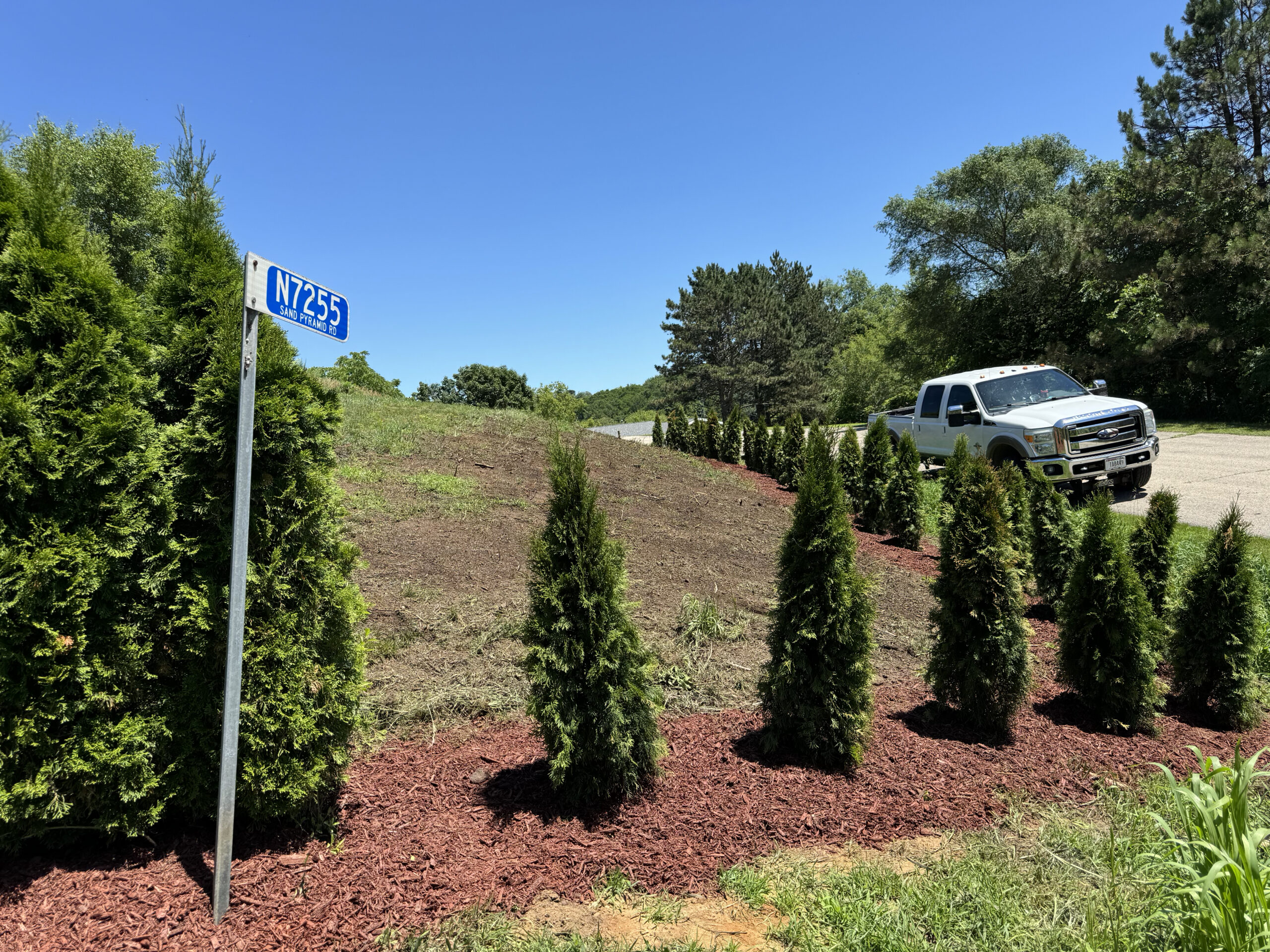 landscaping property maintenance jefferson wi scaled